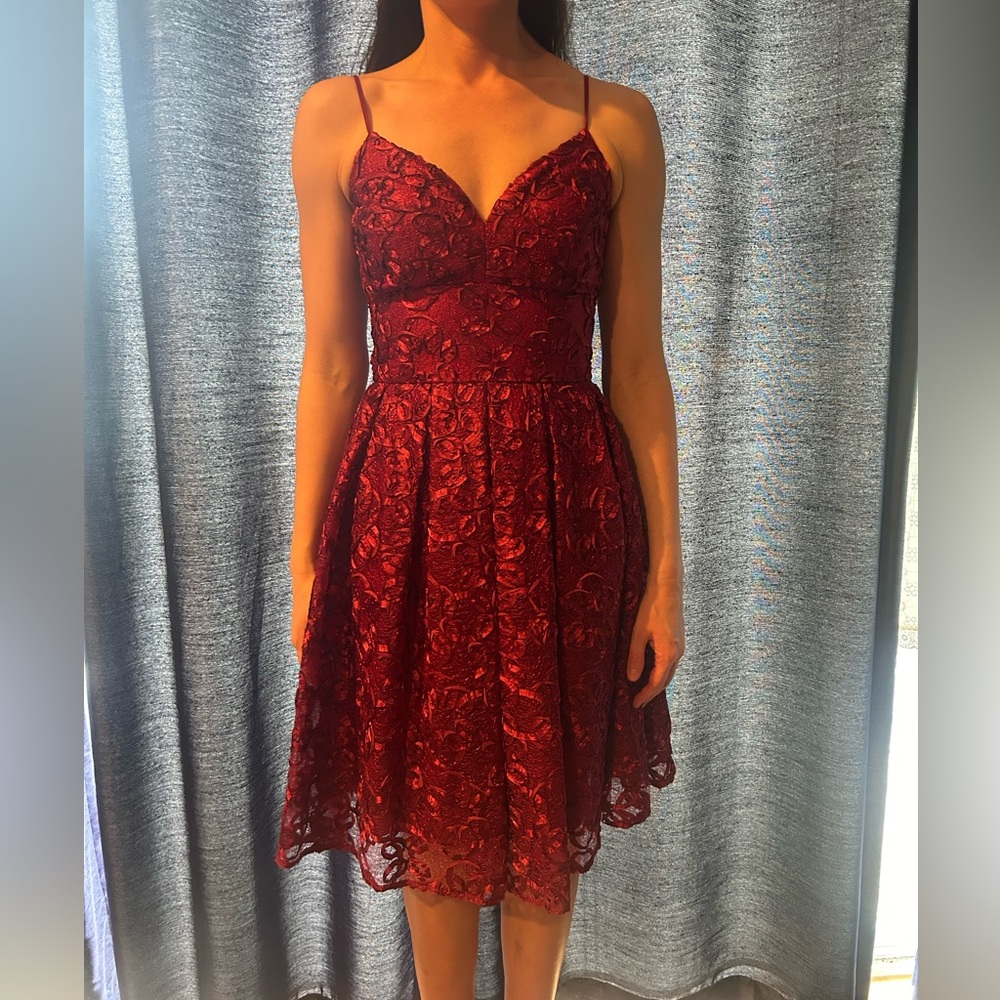 Nicole miller maroon cocktail dress
